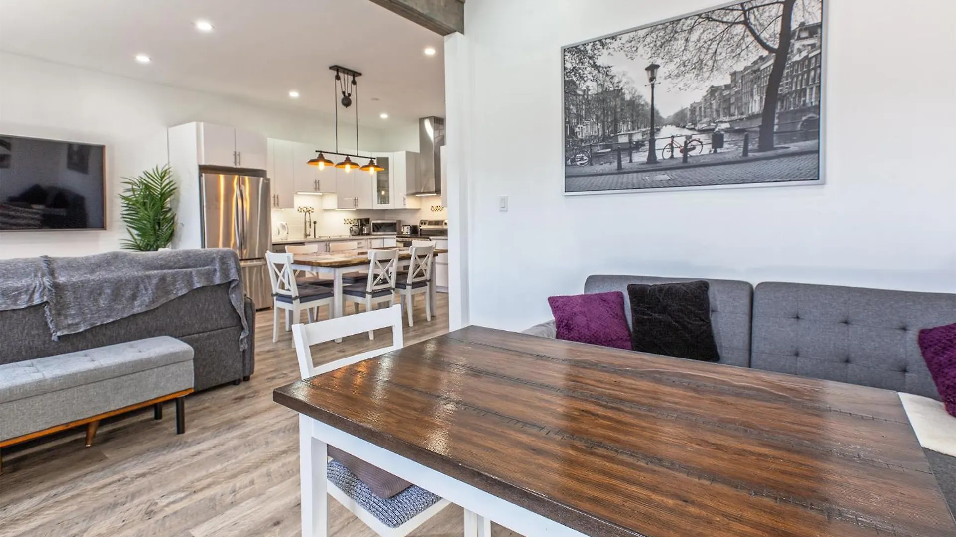 Appartement 5705-Modern 2 Bd / Fully Equipped, Near Dt Mtl à Montréal Canada