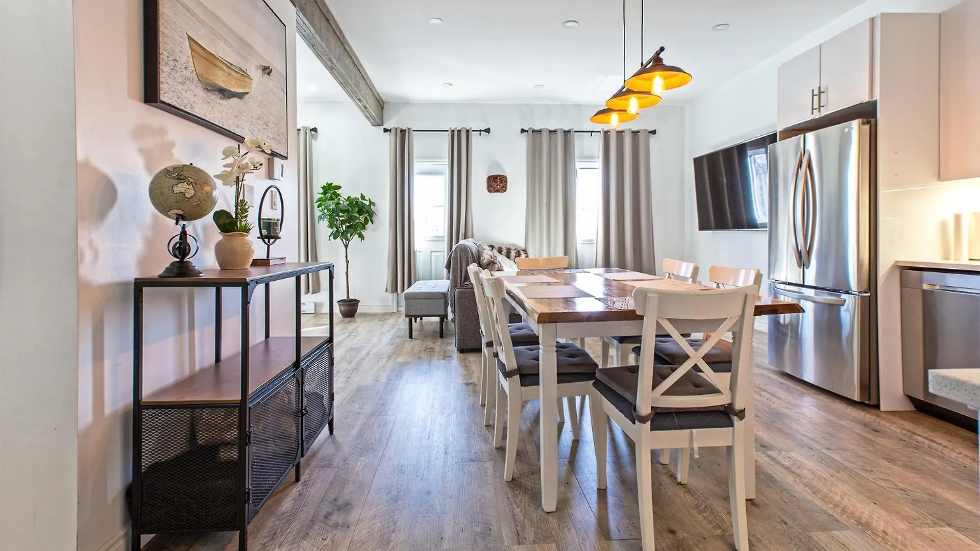Appartement 5705-Modern 2 Bd / Fully Equipped, Near Dt Mtl à Montréal Canada